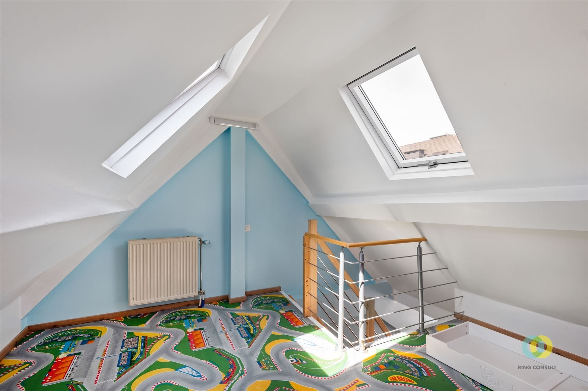 Huis met koer en drie slaapkamers mogelijk foto 7