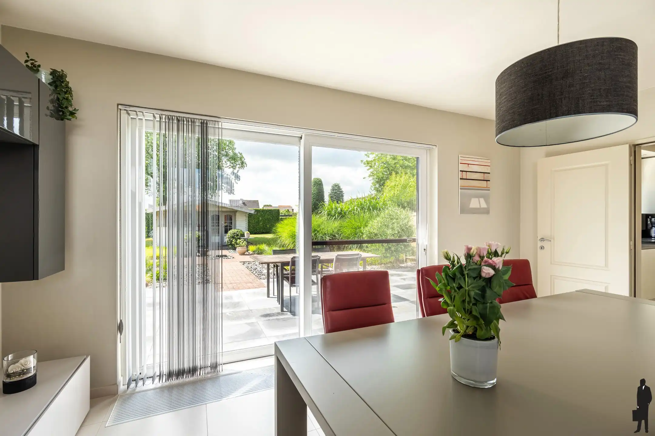 Instapklare woning met ruime tuin in Hoogstraten. foto 21