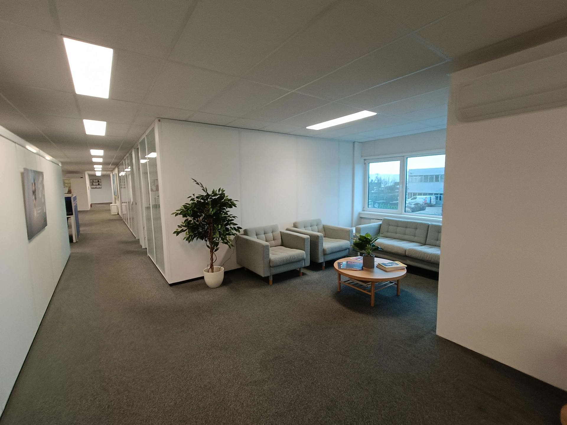 Kantoorruimte te huur in Wommelgem foto 3