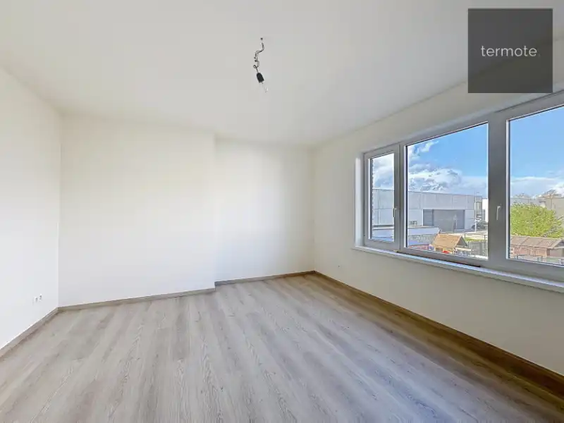 halfopen woning foto 8