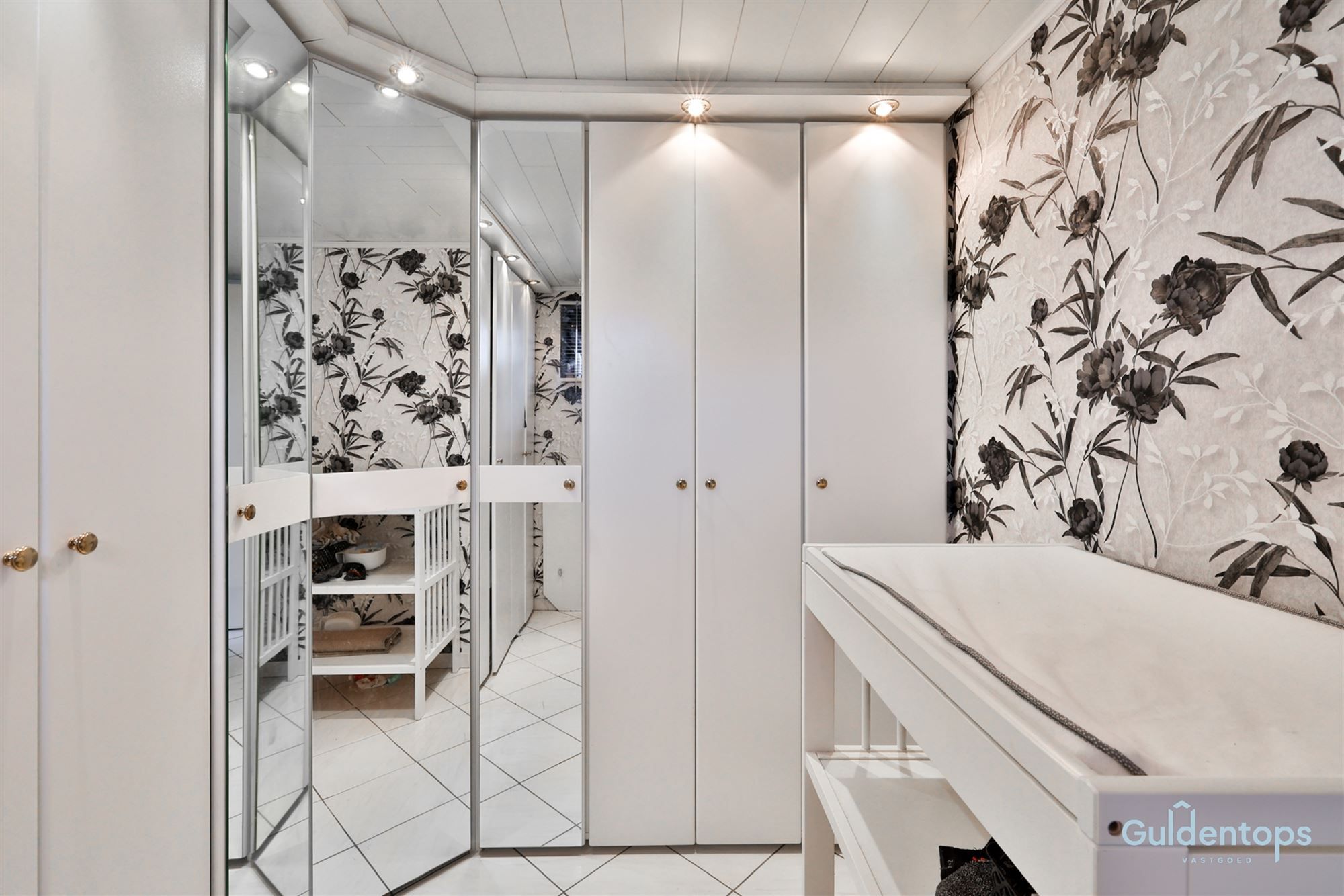 Instapklare woning op mooie en rustige locatie foto 12
