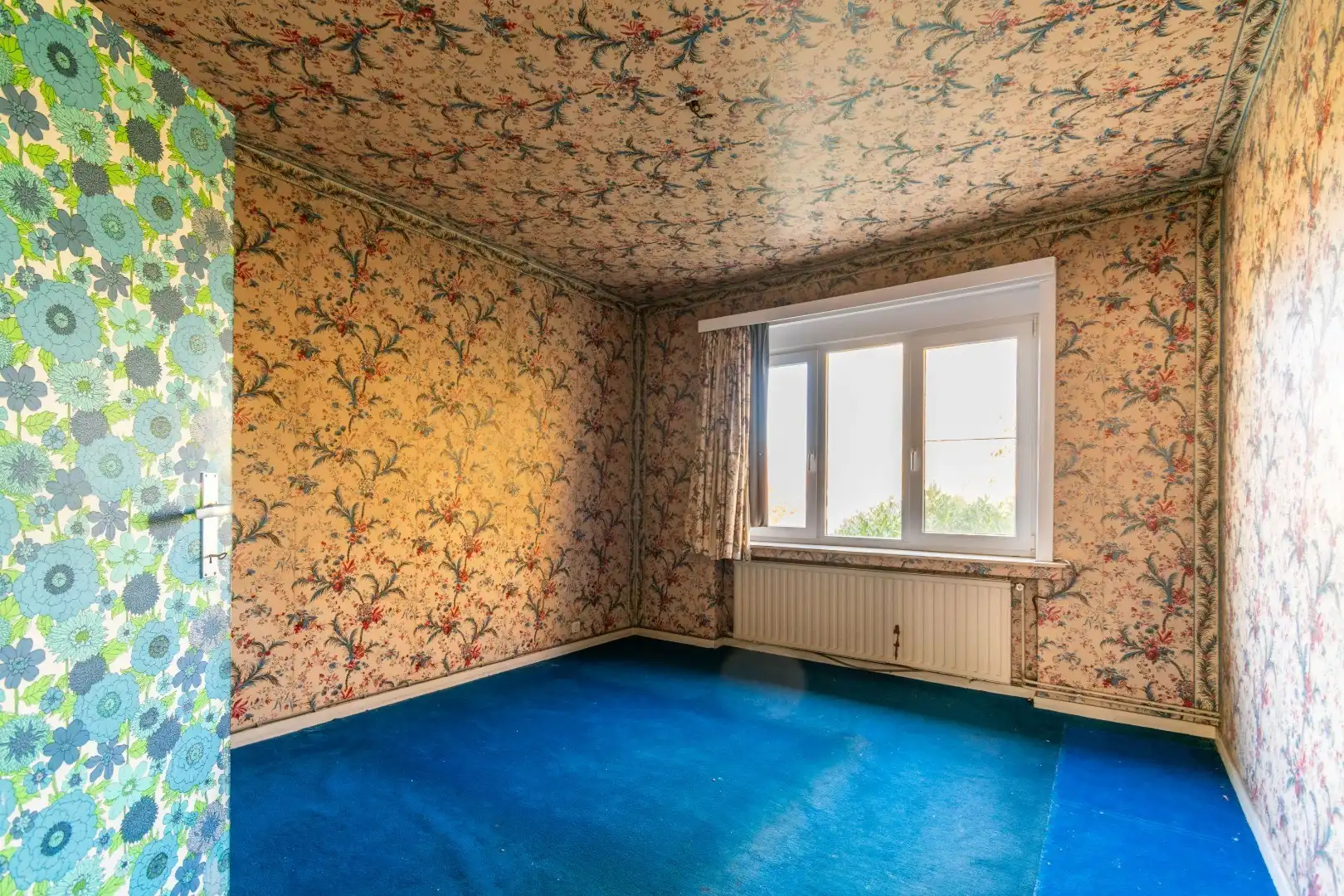 Een te vernieuwen, grote (305m²) woning!!  foto 6