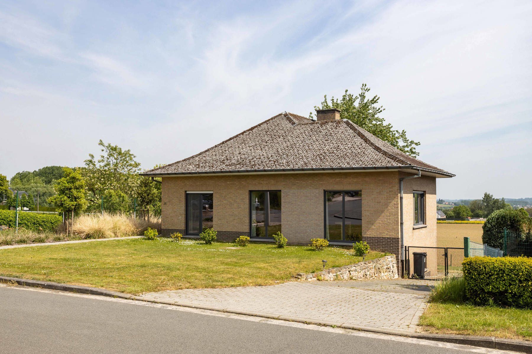 Rustig gelegen vrijstaande bungalow met 3 slaapkamers  foto 3