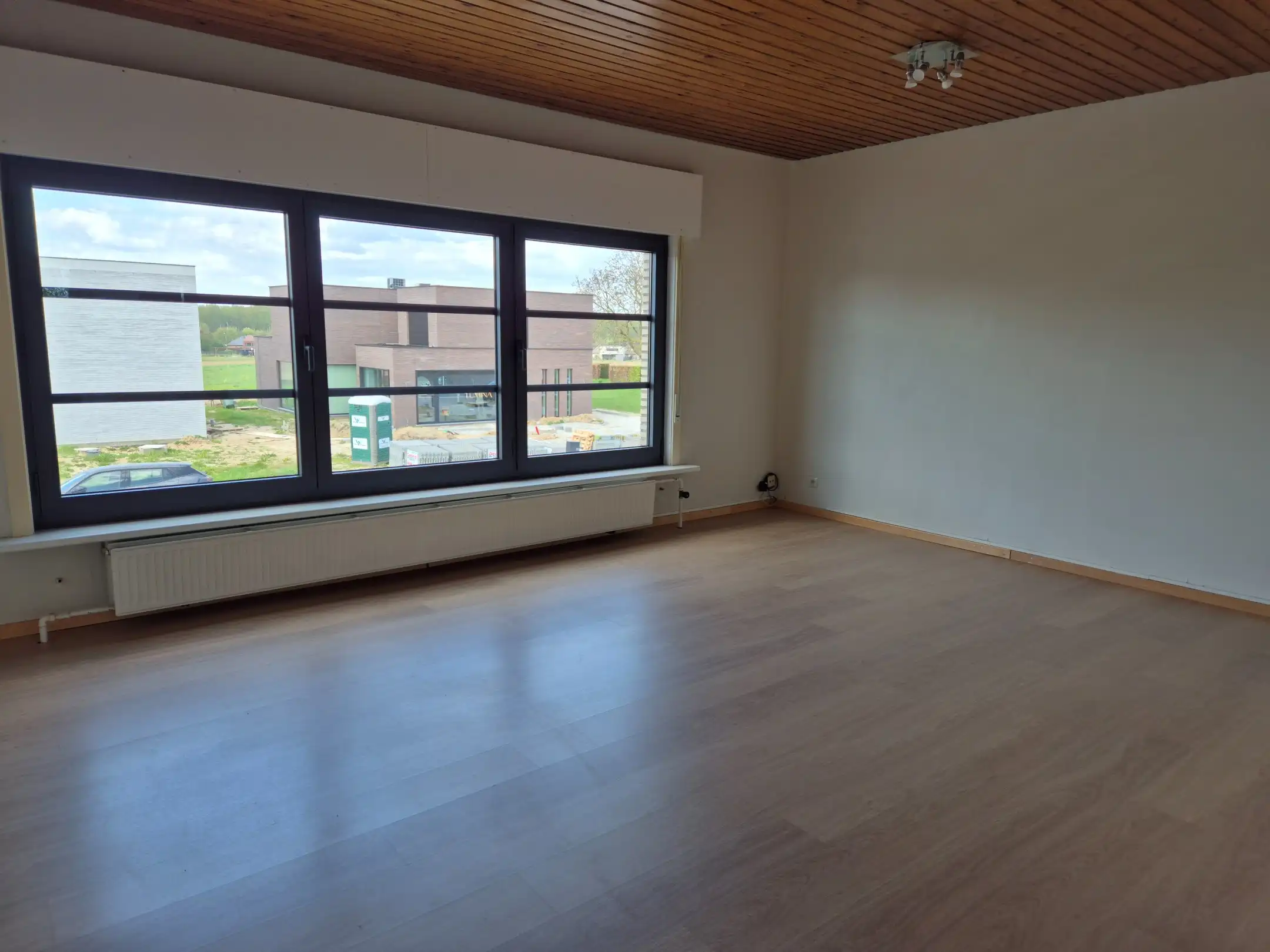 Appartement met 2 slaapkamers. foto 4
