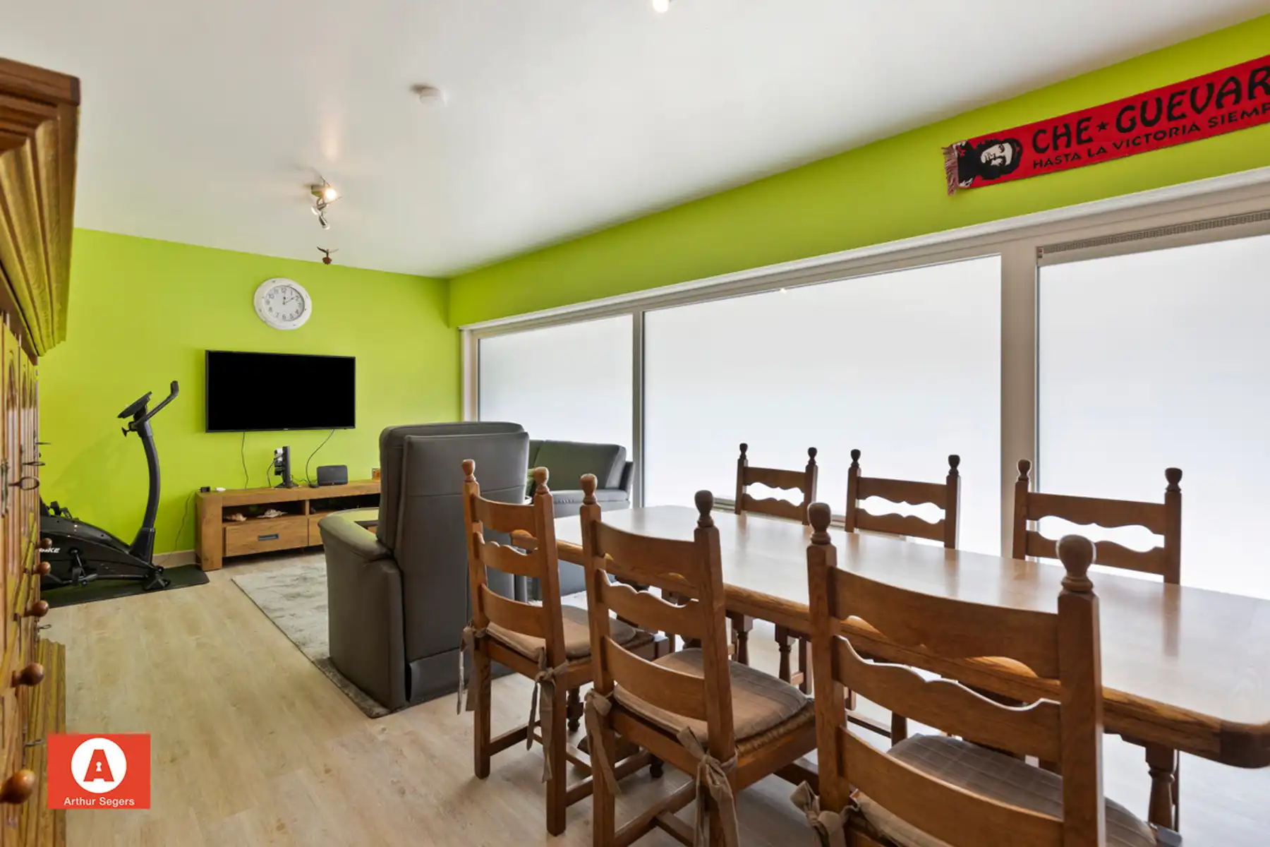 Instapklaar Gelijkvloers appartement mét garage.  foto 7