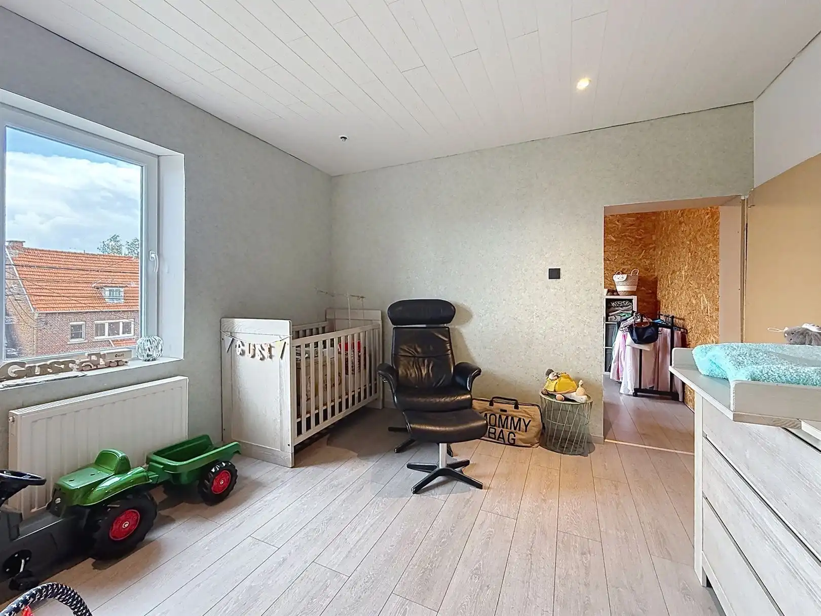 Gerenoveerde woning (2019), 2 slpks, zolder, opp 3a 03ca foto 21