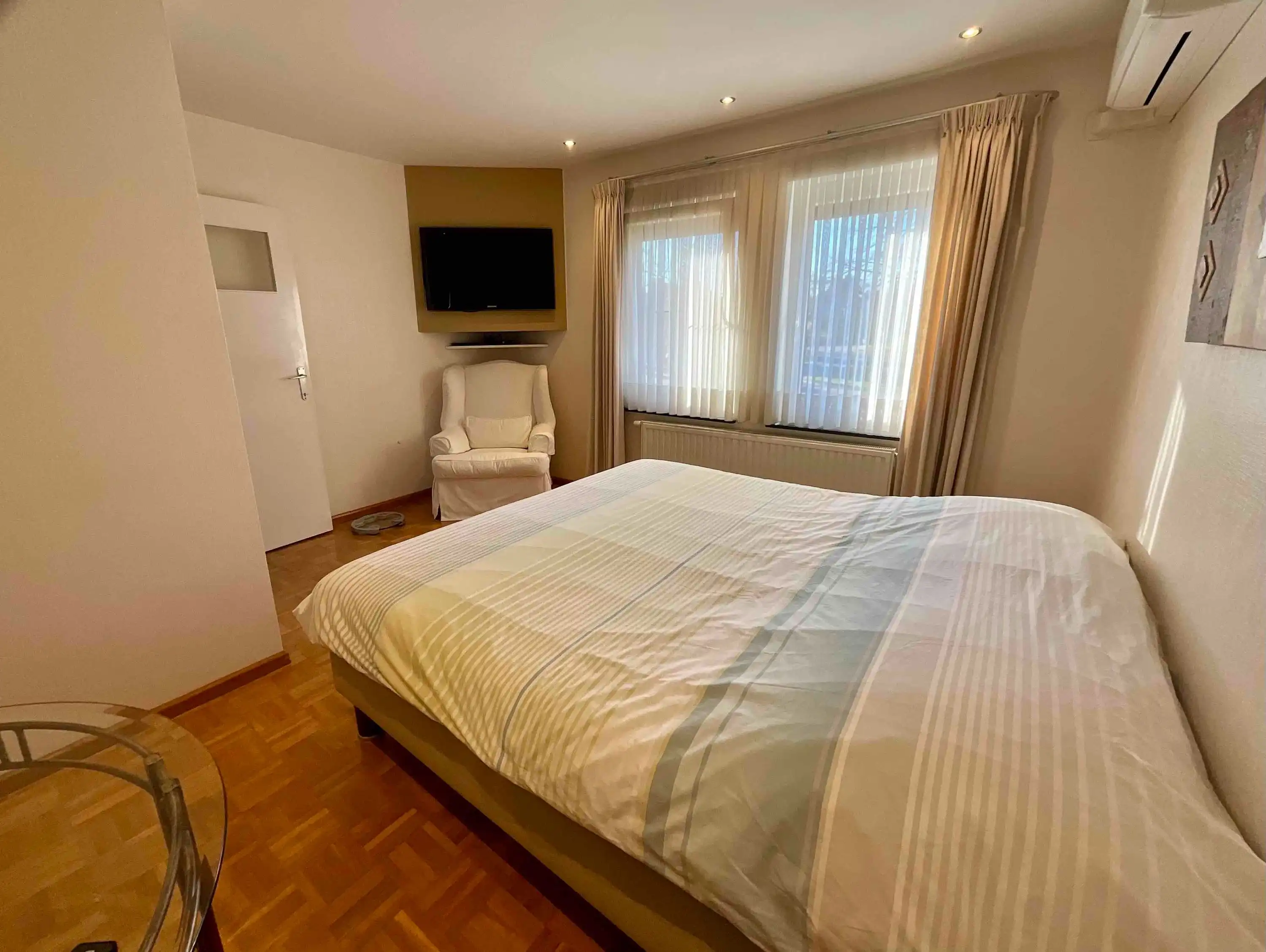 Huis te koop foto 11