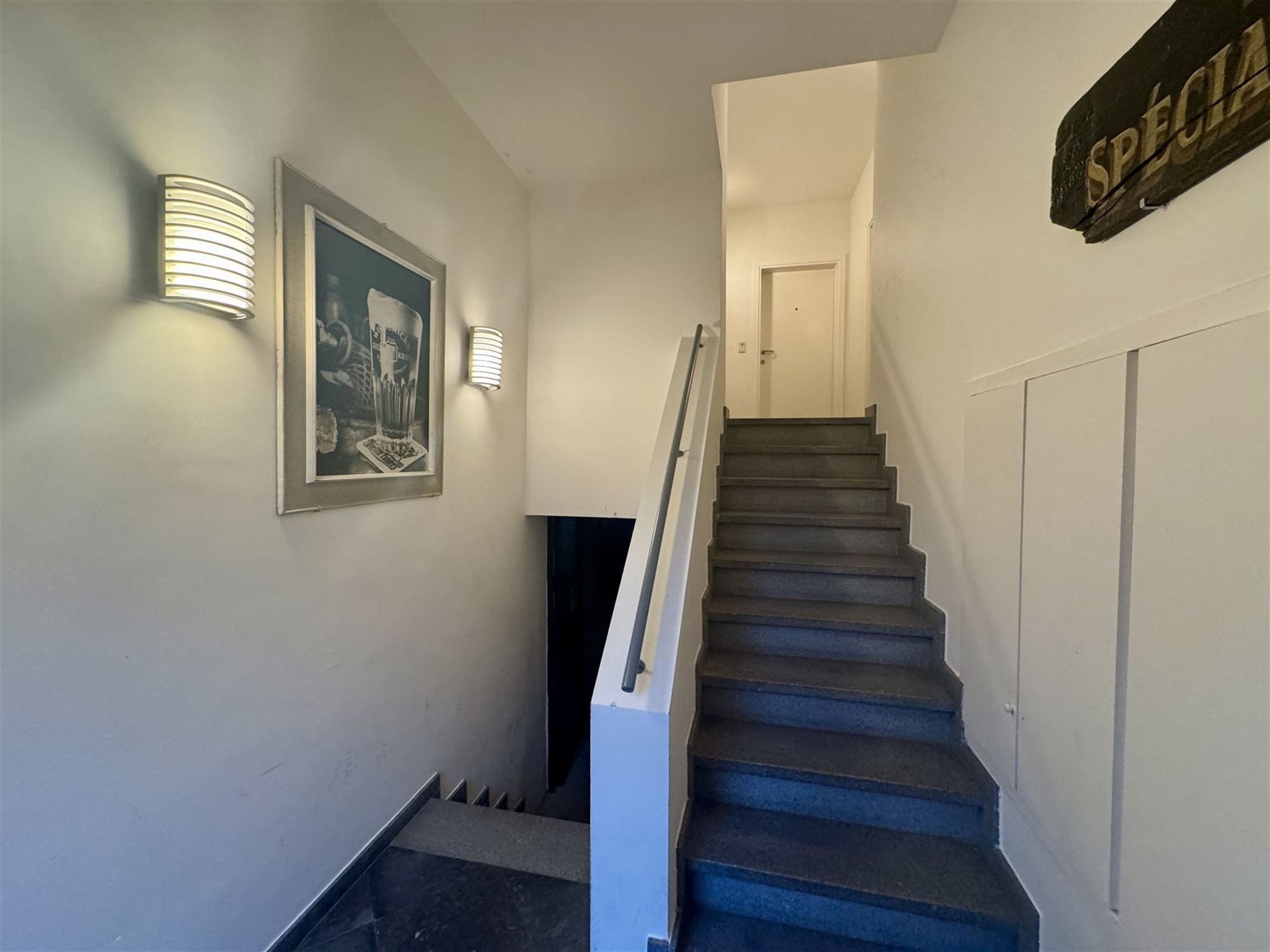 Appartement in een kalme groene buurt met privé tuin foto 19