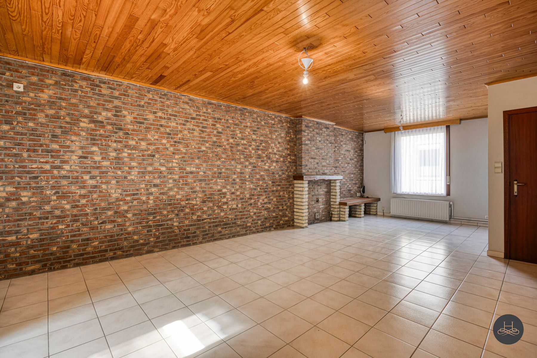 Centraal gelegen woning met grote tuin foto 5