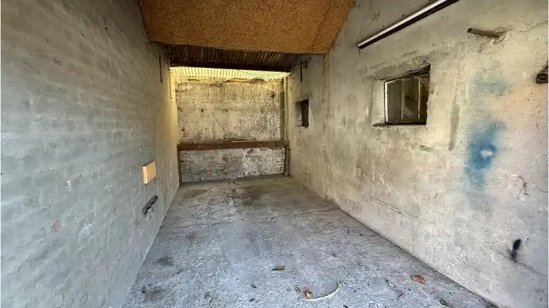 Garage te huur in Sint-Pieters Brugge foto 3