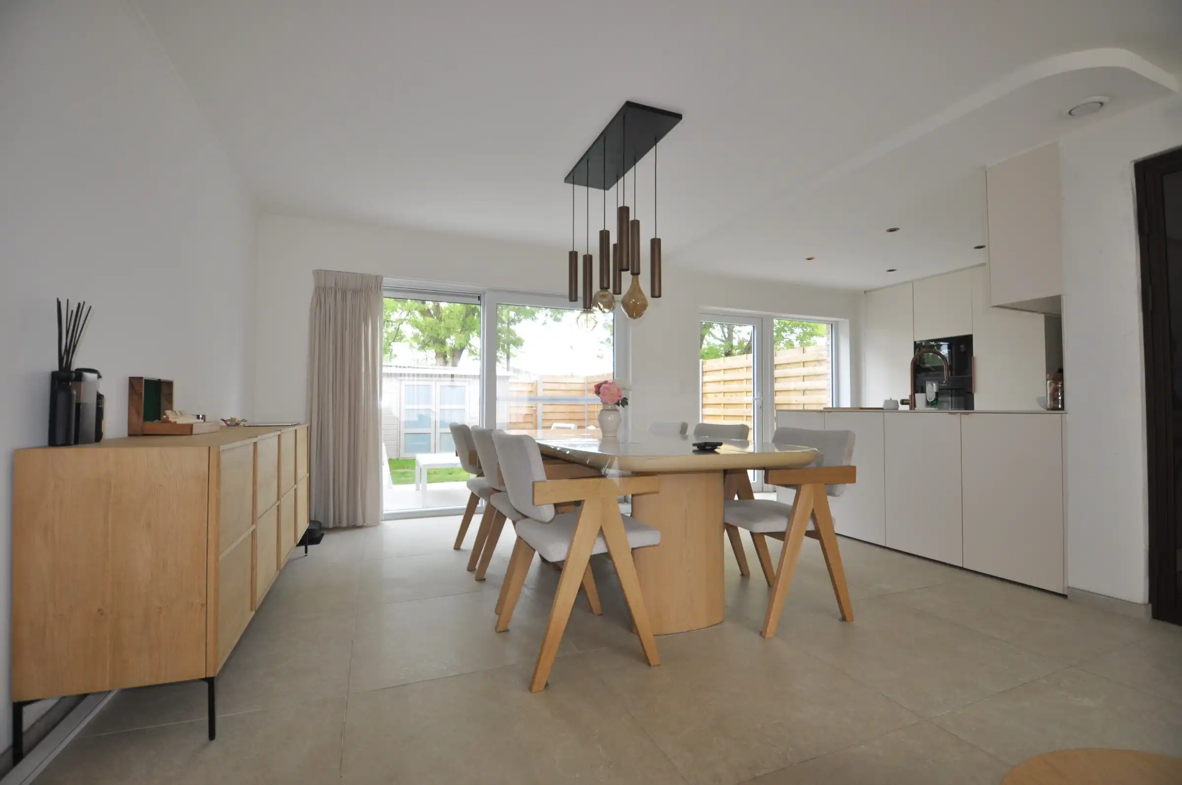 Instapklare woning op een rustige ligging te Zandvoorde foto 6