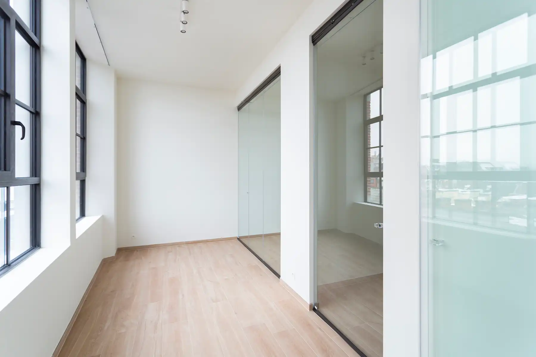 Nieuwbouwappartement met inpandig terras op toplocatie foto 5