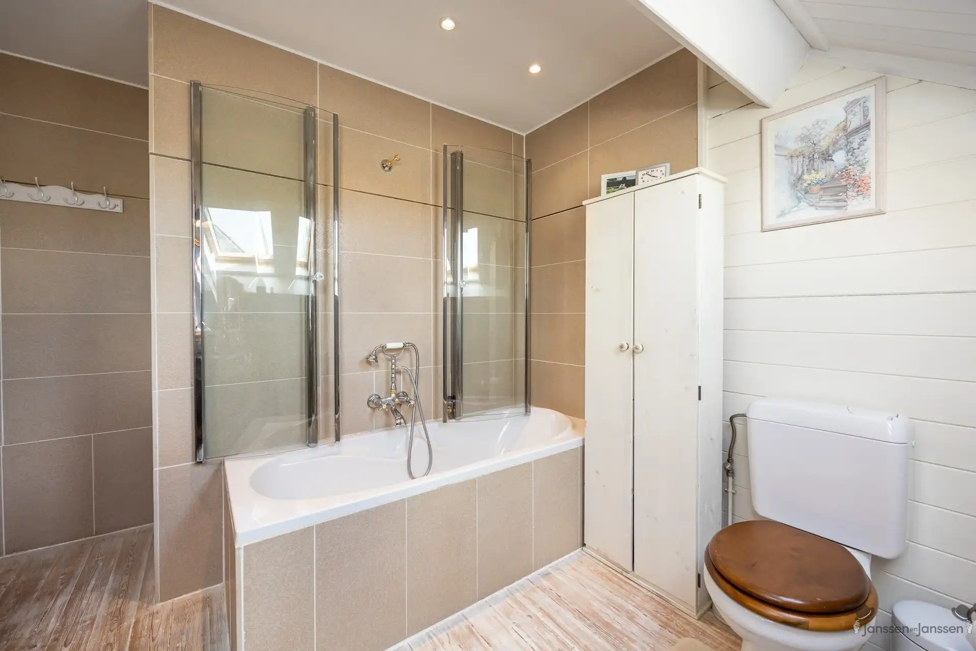 Instapklare woning met verzorgde tuin op een perceel van 810 m² foto 20