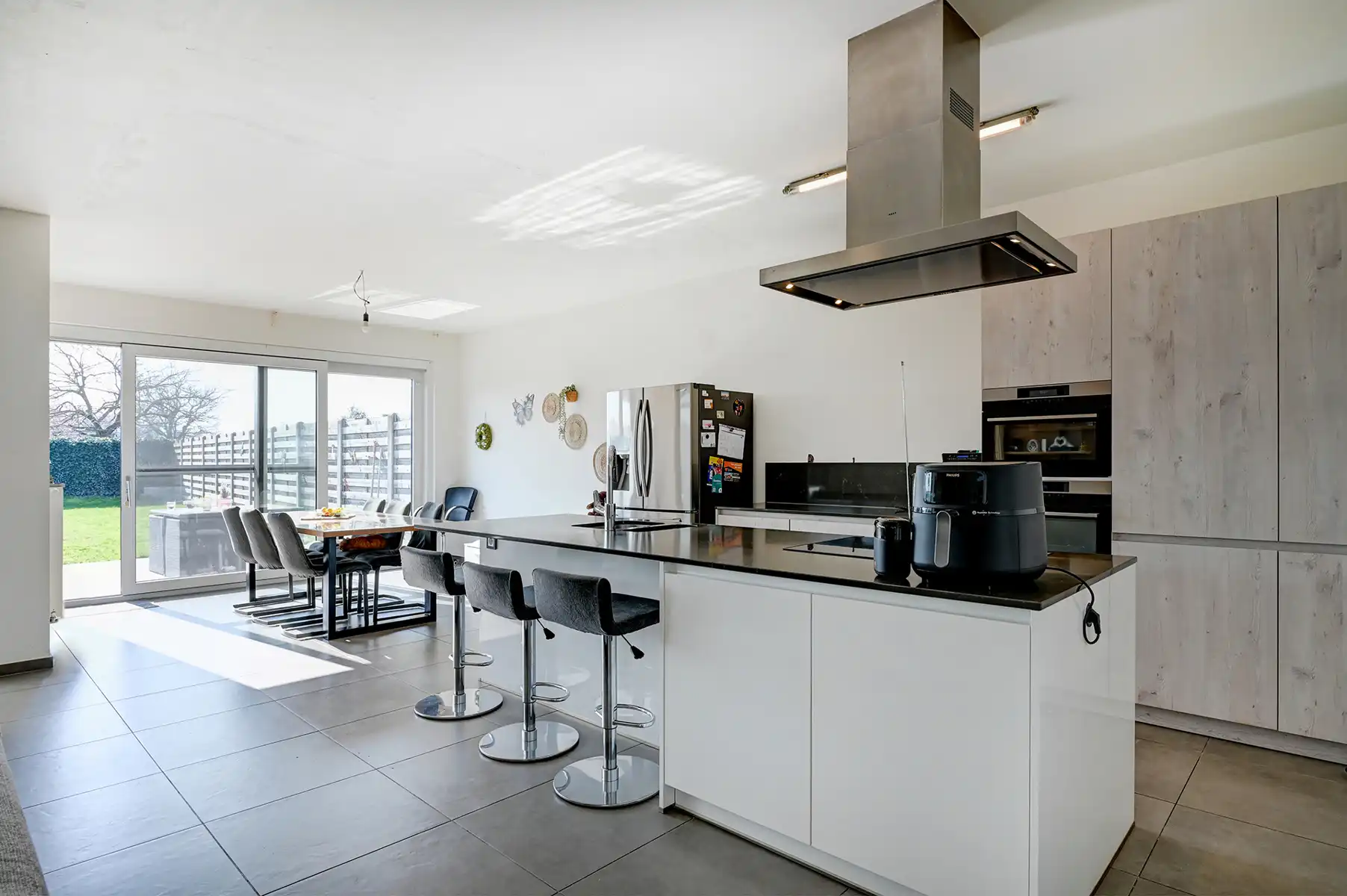 Moderne, lichtrijke gezinswoning met 3 slaapkamers nabij groene omgeving !!! foto 8
