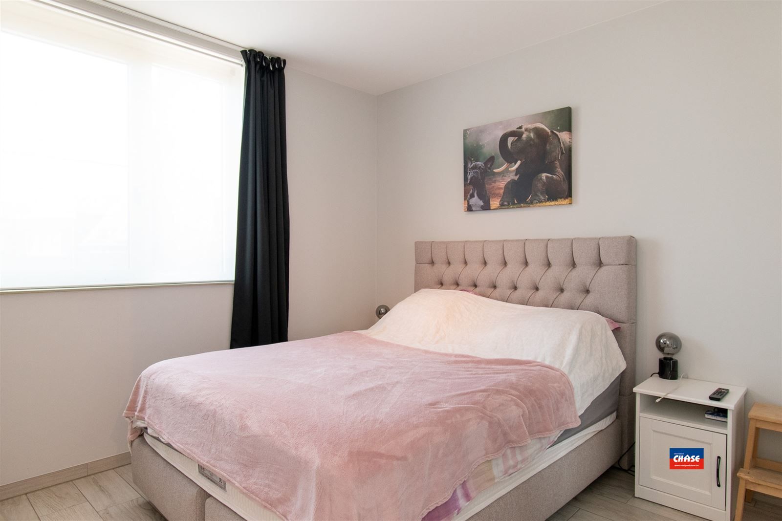 Instapklaar, recente appartement met 2 slaapkamers & terras op de eerste verdieping foto 7