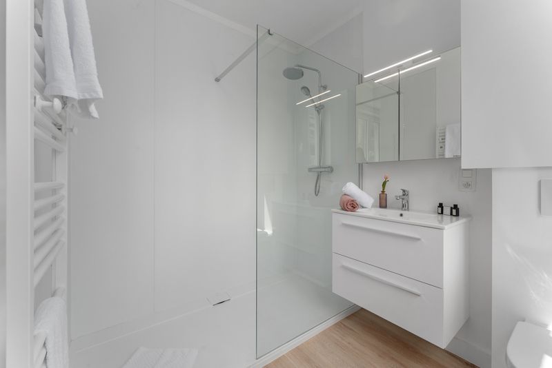 Volledig gerenoveerd appartement met 1 slaapkamer en terras foto 9