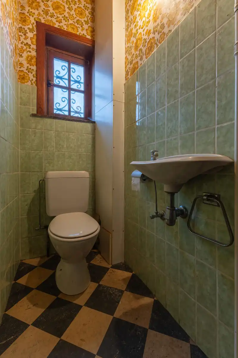 OPTIE Te renoveren woning in centrum van Sint-Pieters-Leeuw foto 8