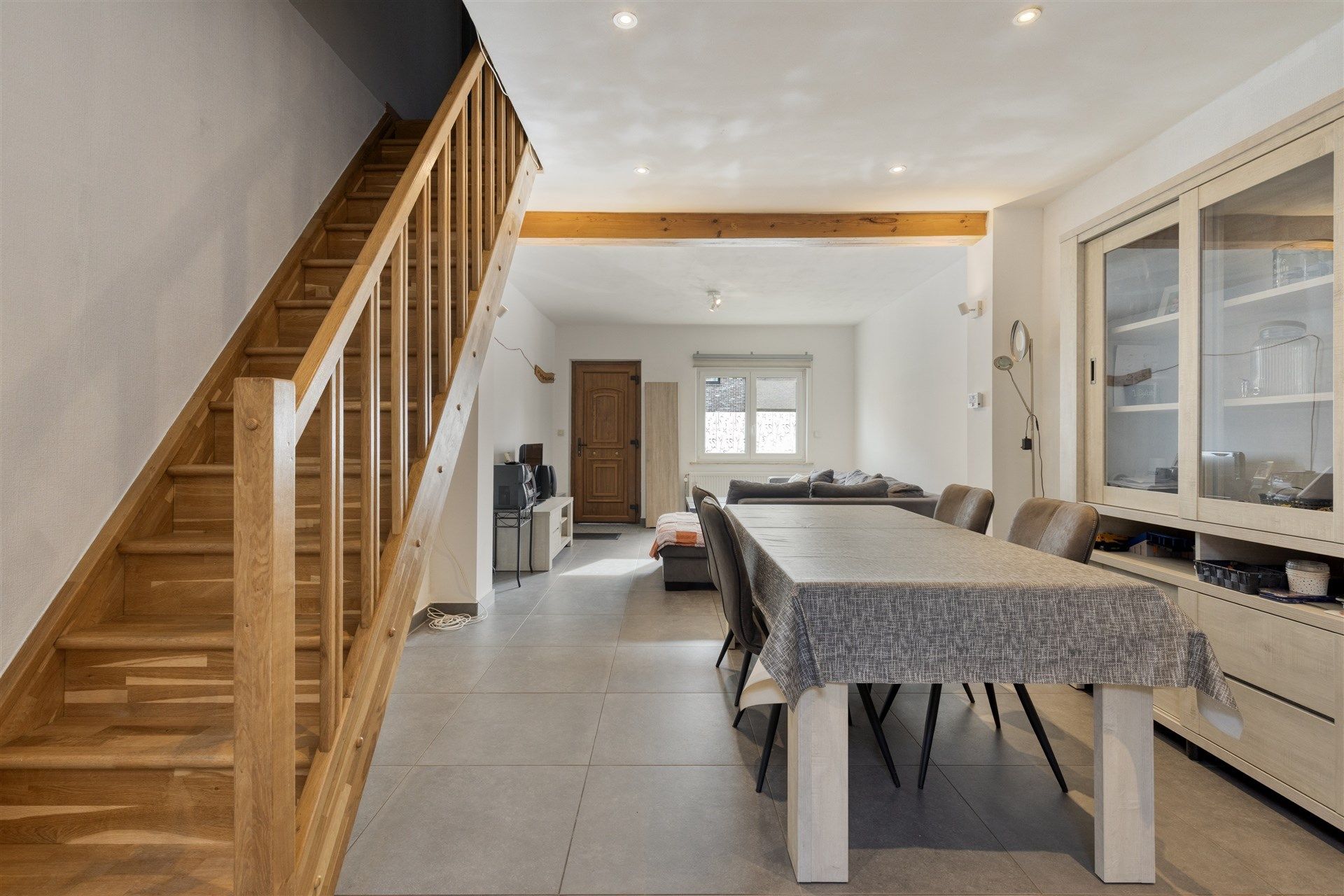 Charmante, instapklare woning in Wetteren met toffe tuin foto 5