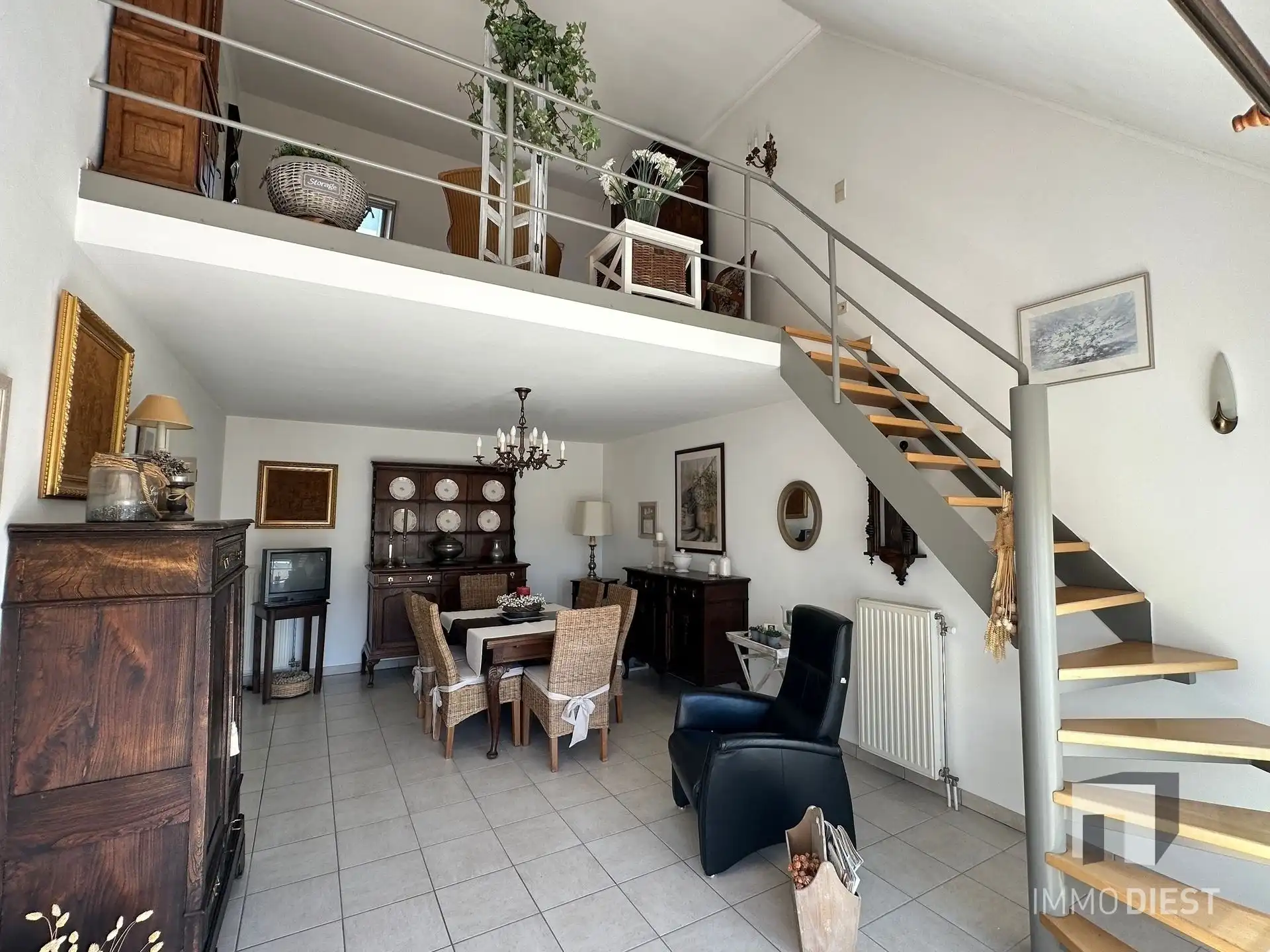 Appartement met 2 slaapkamers, terras en parking in centrum Diest foto 10