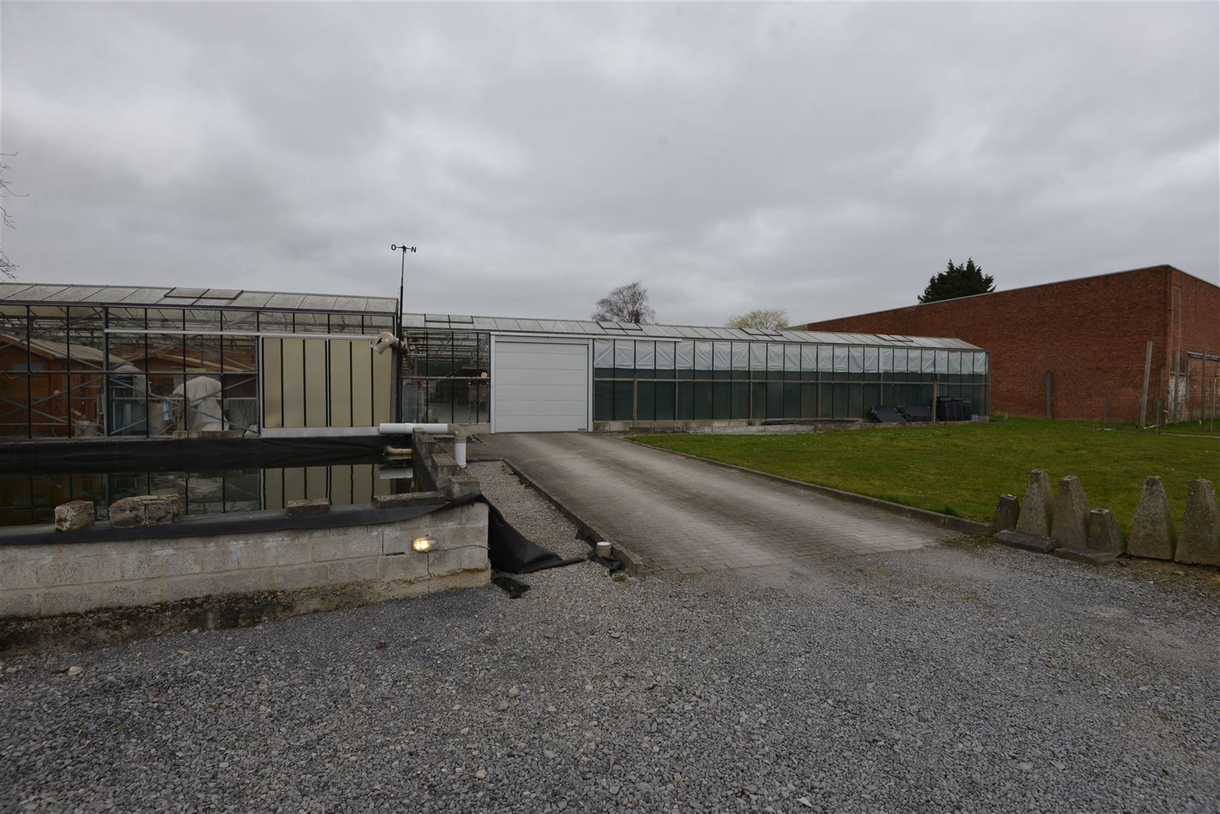 ()=>{if(producerUpdateValueVersion(node),producerAccessed(node),node.value===ERRORED)throw node.error;return node.value} Moorselestraat 14 box 7 - 8560 WEVELGEM
