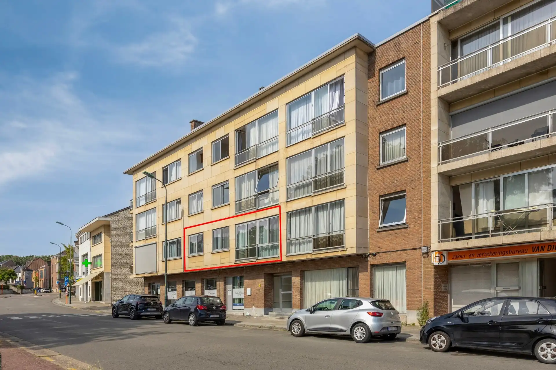 Gerenoveerd 2 slaapkamer appartement in het centrum van Diegem met EPC A foto 2