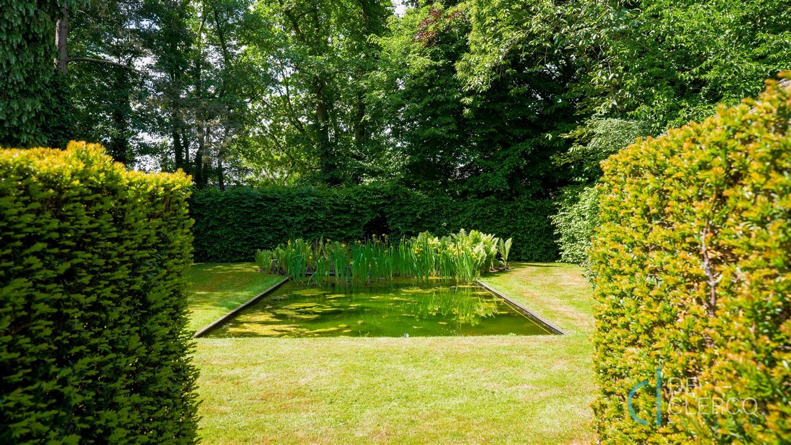 Karaktervolle villa op omvangrijk perceel te koop Lochristi! foto 36