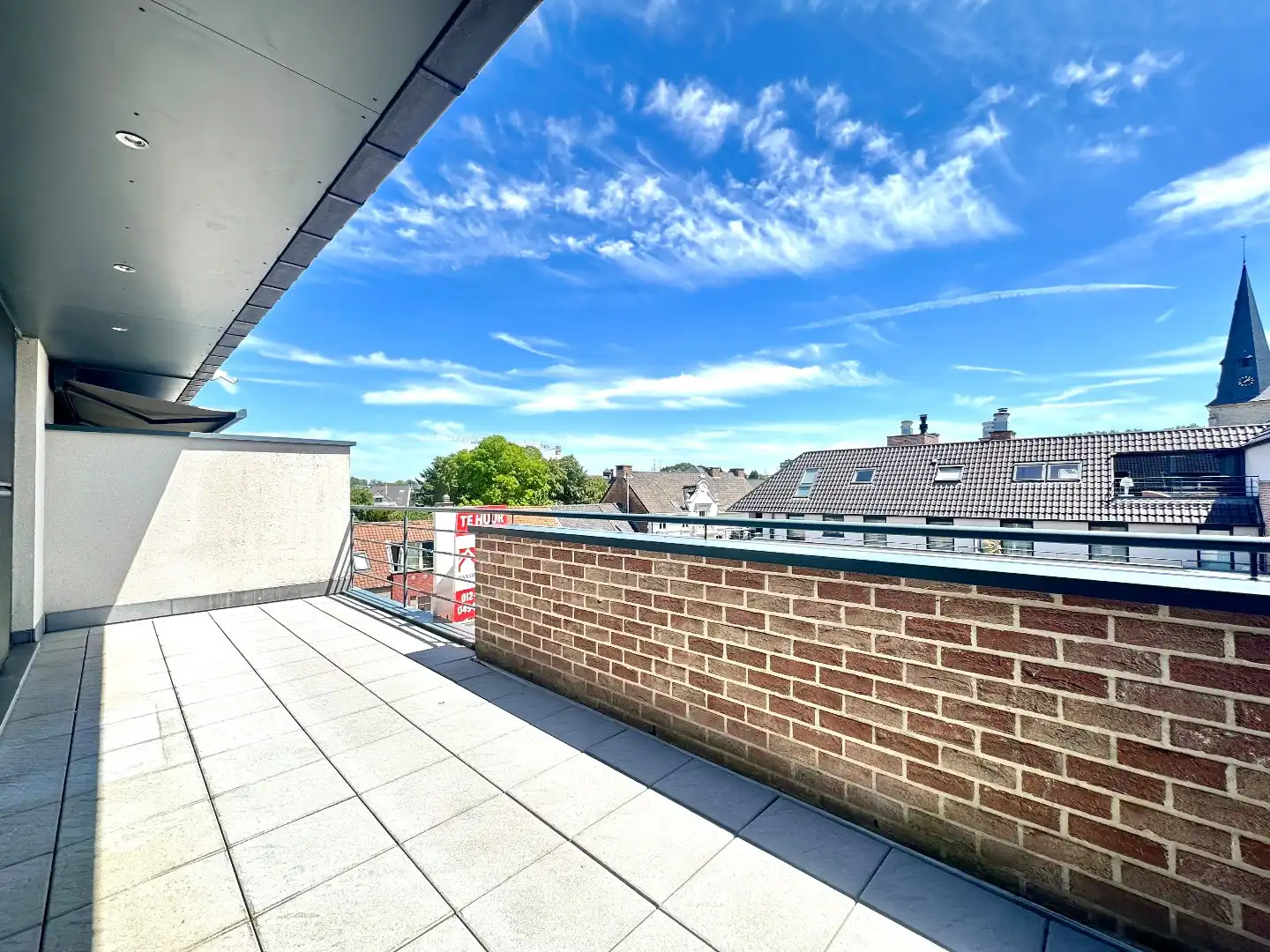 Ruim duplex appartement met 3 slaapkamers in hartje Bilzen-Hoeselt foto 14