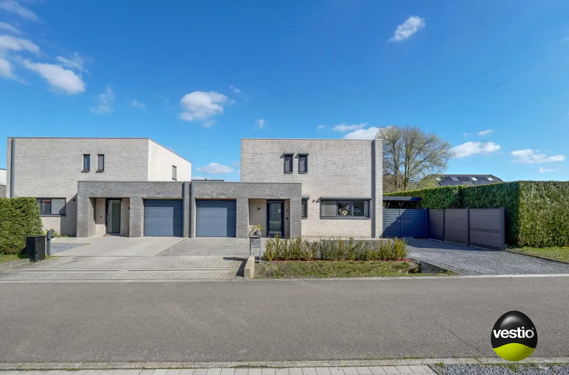 ENERGIEZUINIGE WONING MET 4 SLAAPKAMERS IN DOODLOPENDE STRAAT foto 30