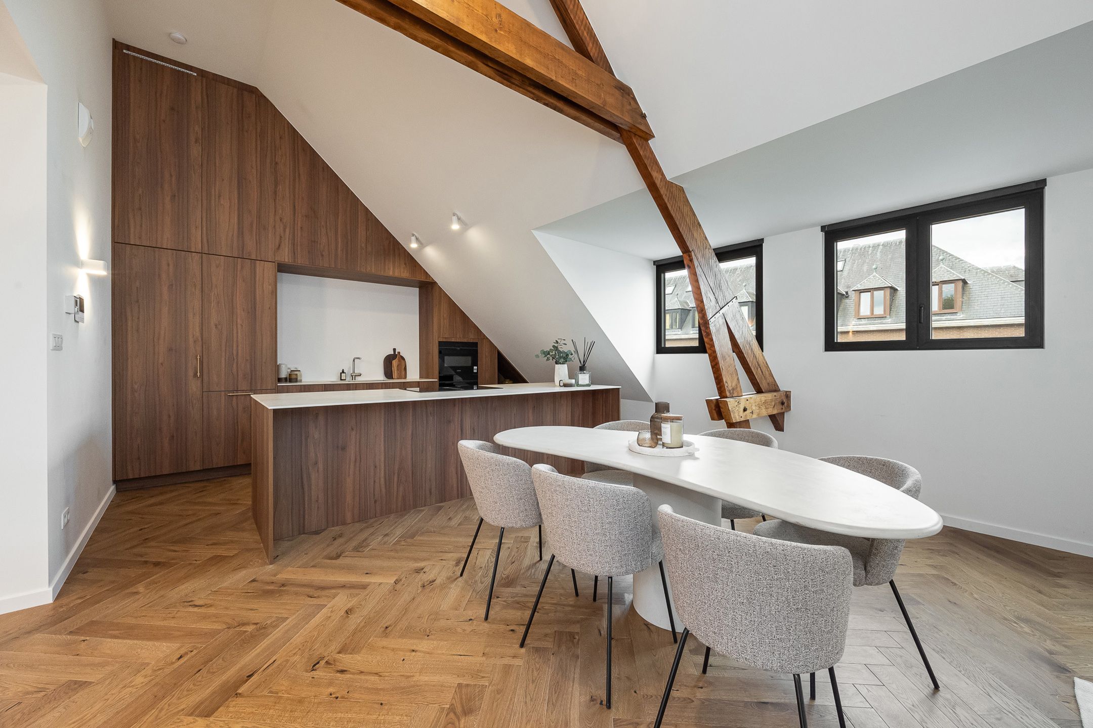 Prachtige penthouse in centrum Hove foto {{pictureIndex}}