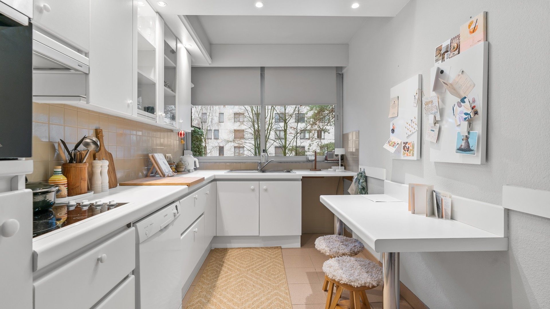 Bemeubeld en instapklaar appartement vlakbij Genk centrum foto 6