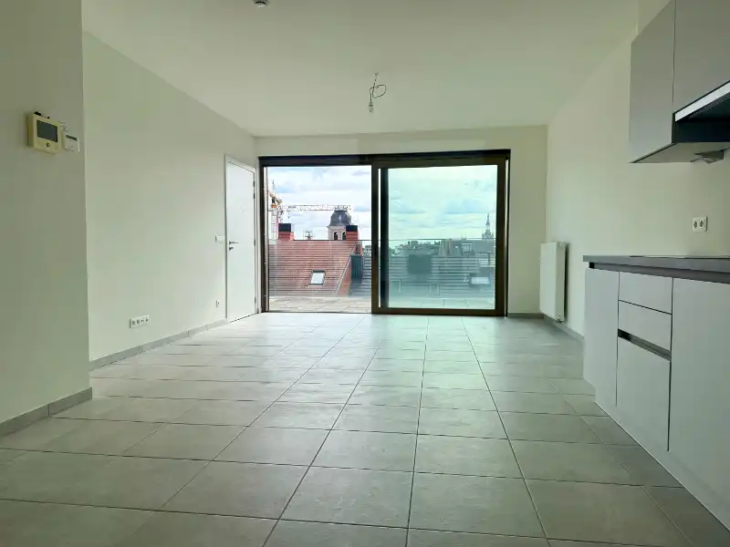 SERVICEFLAT MET GEZELLIG TERRAS foto 4