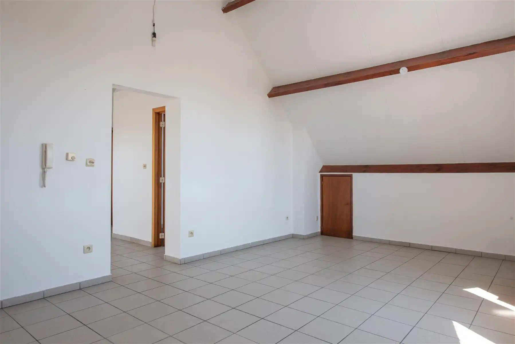 Instapklare studio vlakbij Maastricht foto 3