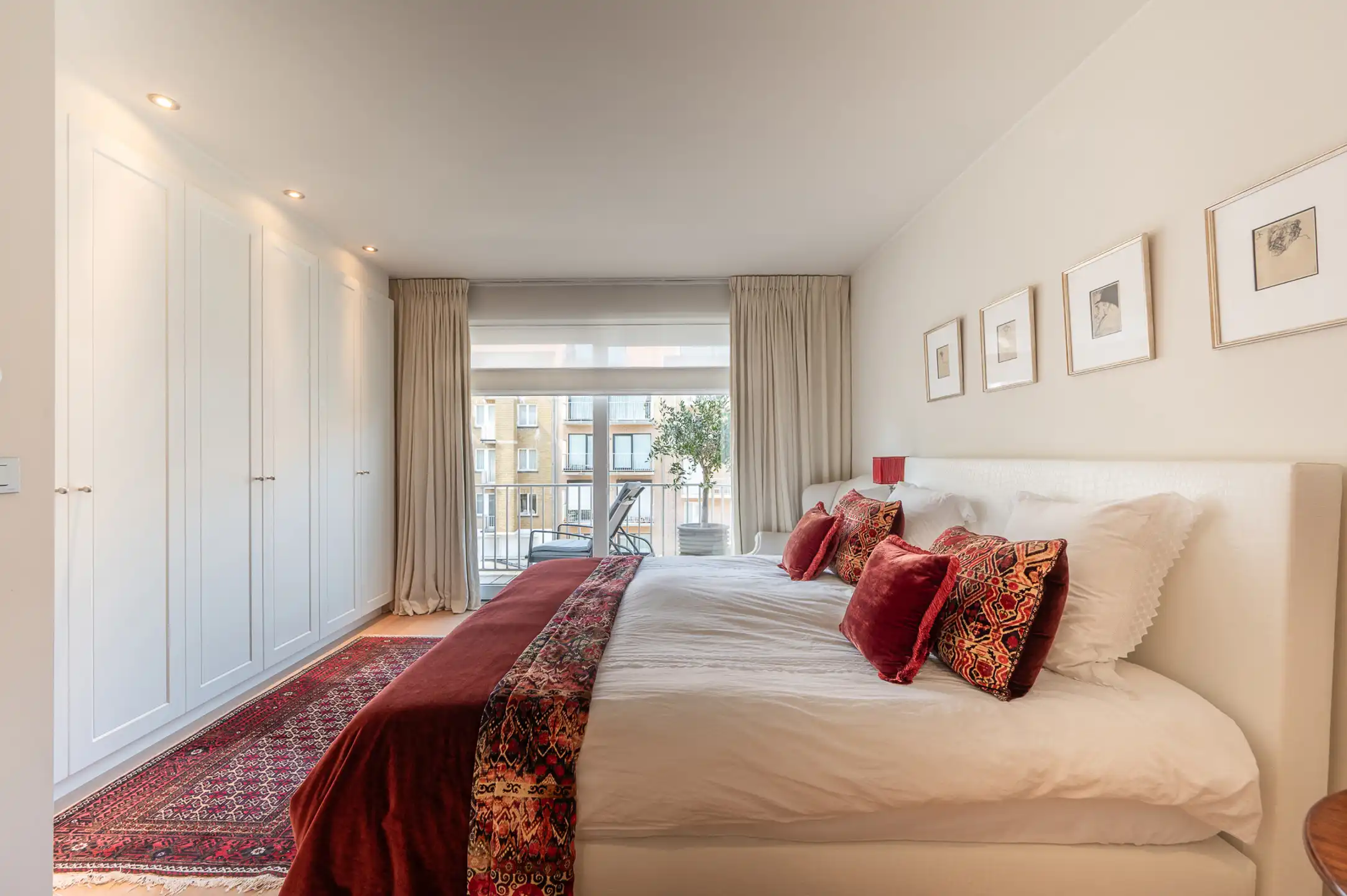 Lichtrijk appartement -zijdelings zeezicht nabij Rubensplein foto 10