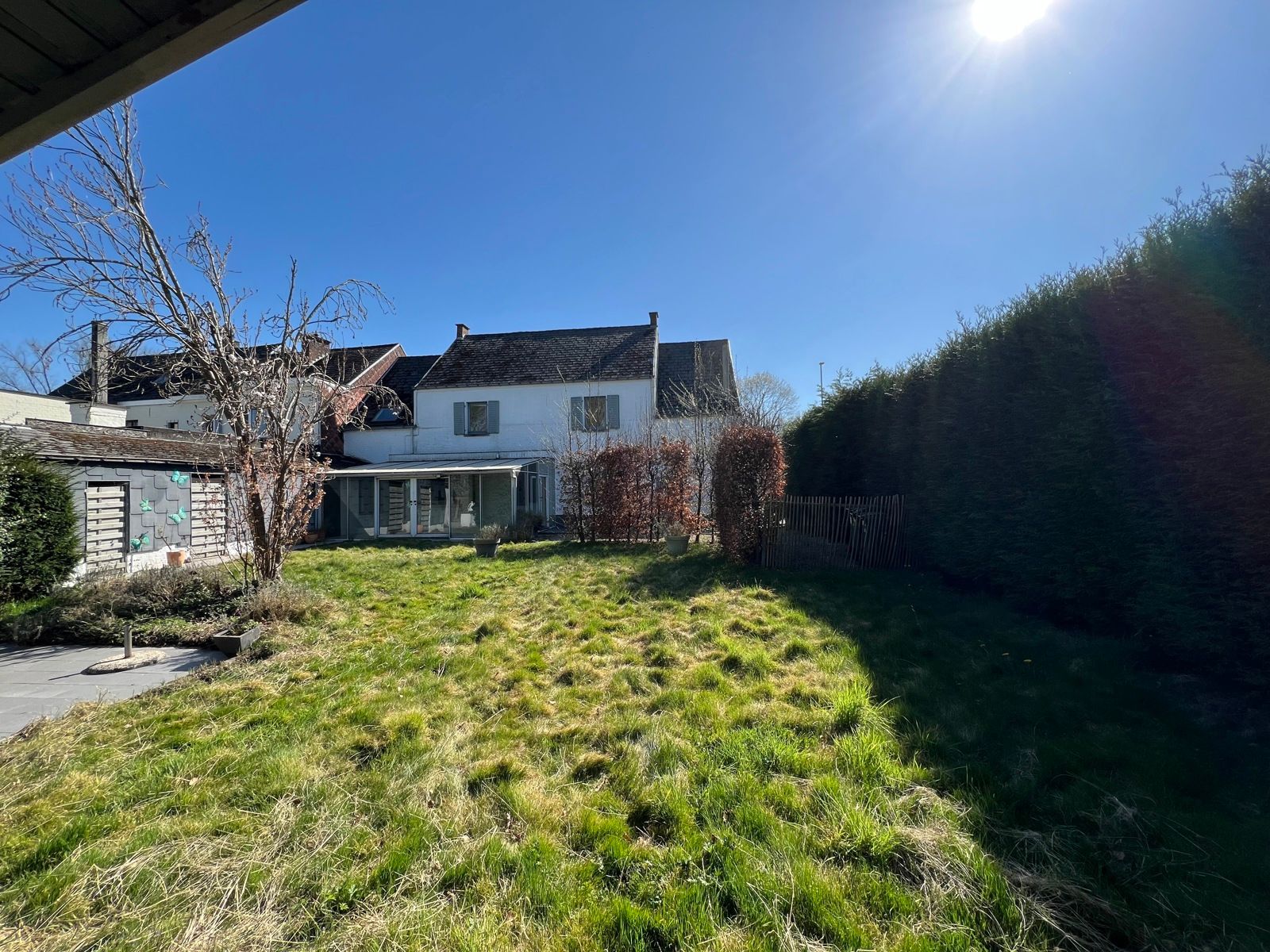 Zeer ruime woning met grote tuin en vrij zicht. foto 34
