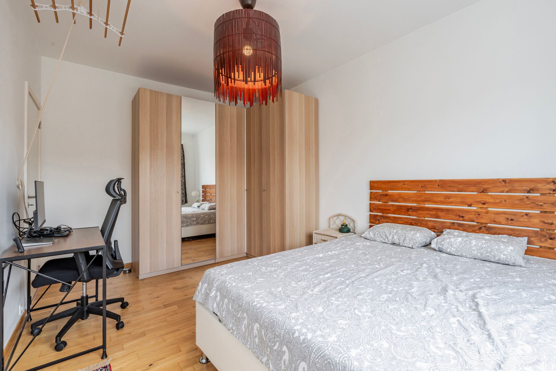 Twee slaapkamer appartement met terras in Strombeek-Bever foto 11