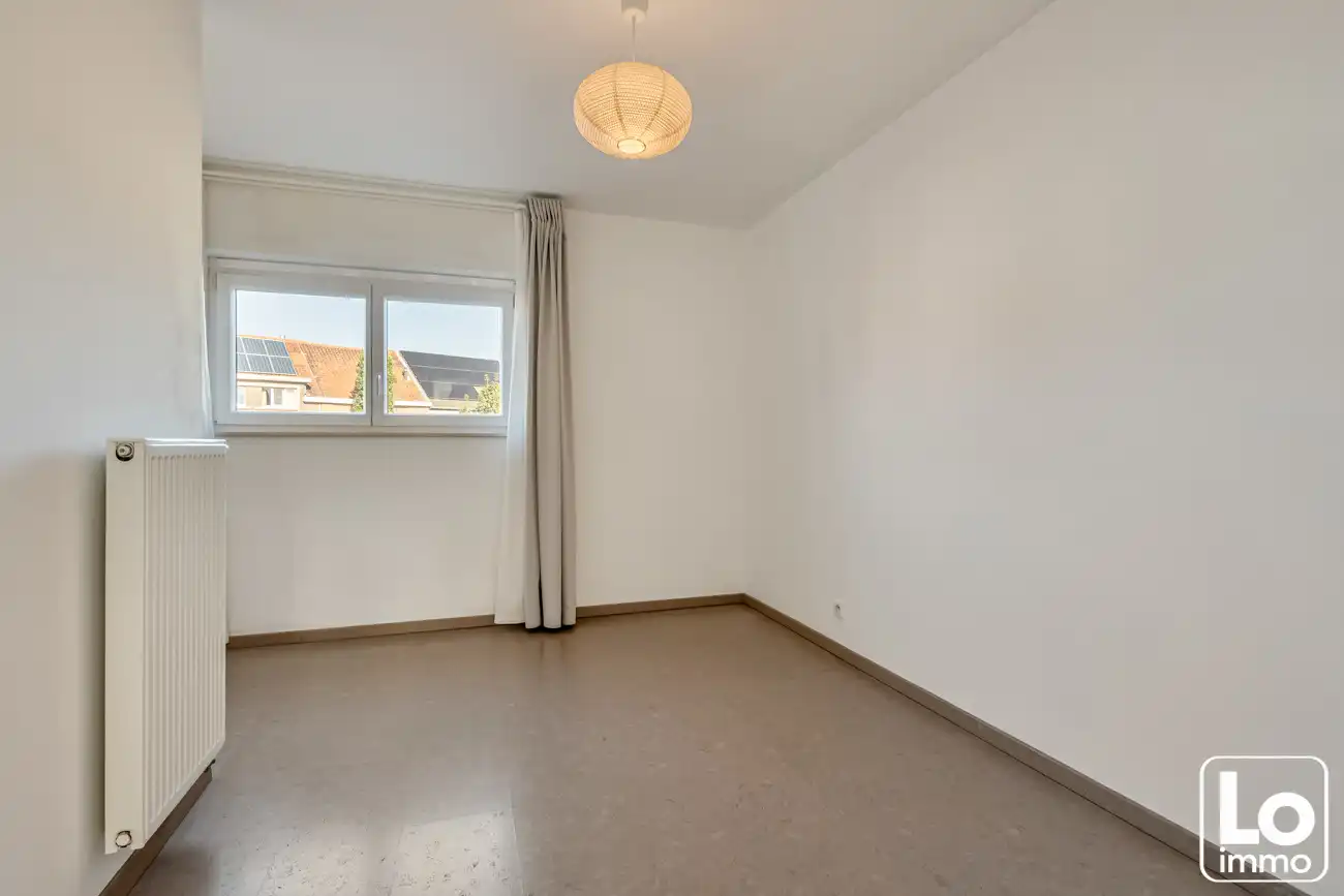 Recente gezinswoning met 3 slaapkamers en mooie zuidwest gerichte tuin foto 15