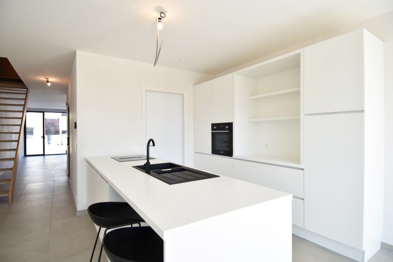 Nieuwbouw met 4 slpk, sterke energiescore en top afwerking te koop in Gullegem (mogelijkheid tot aankoop aan 6% BTW) foto 4