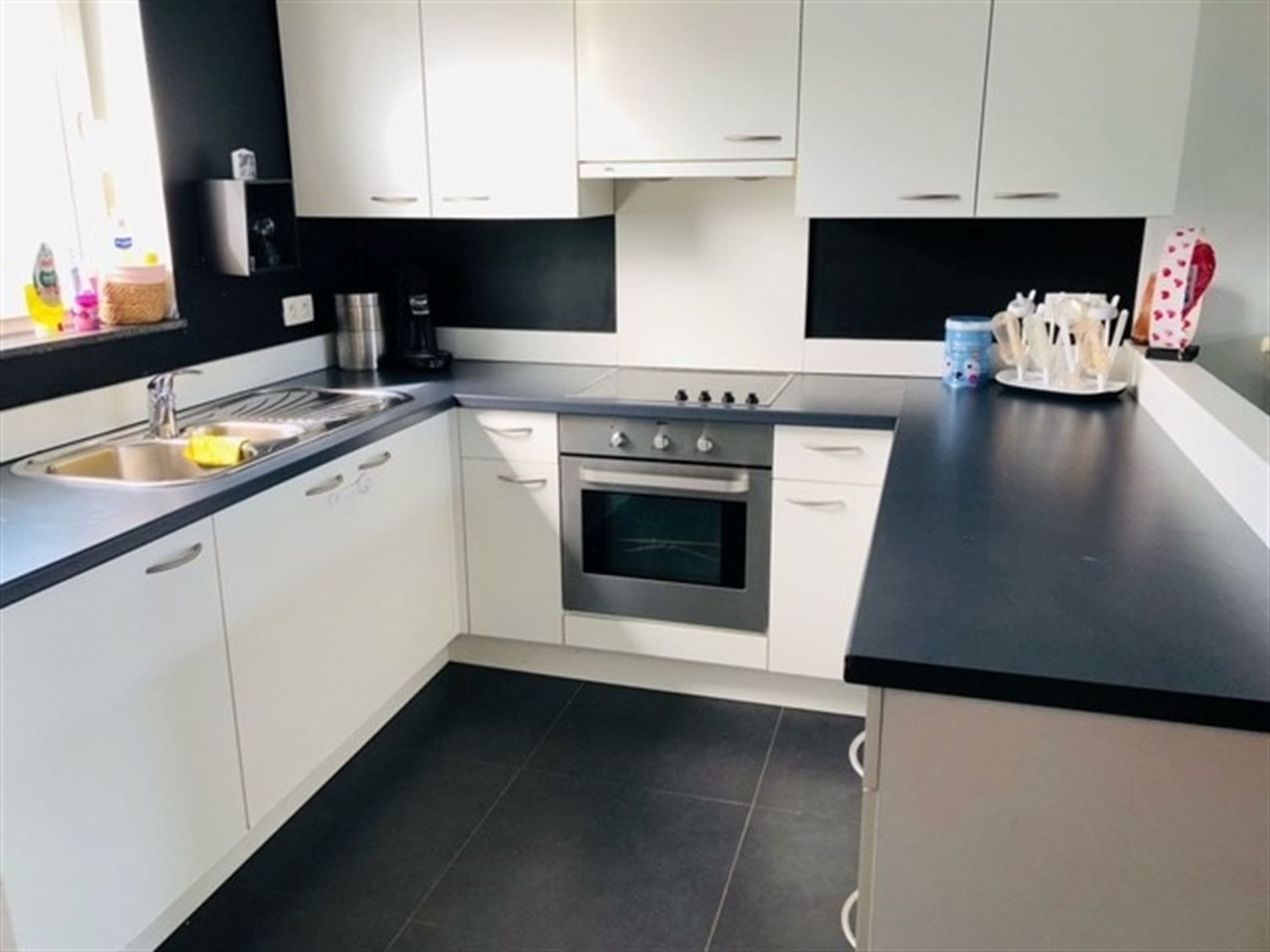 Rustig gelegen, duplex appartement met 2 slaapkamers. foto 4