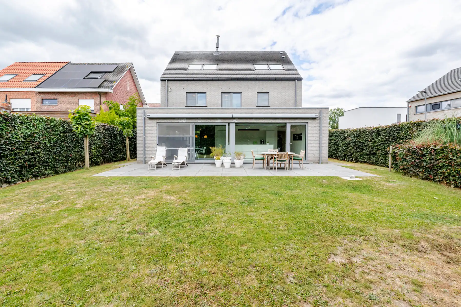 Prachtige villa met 4 slaapkamers in doodlopende straat foto 10