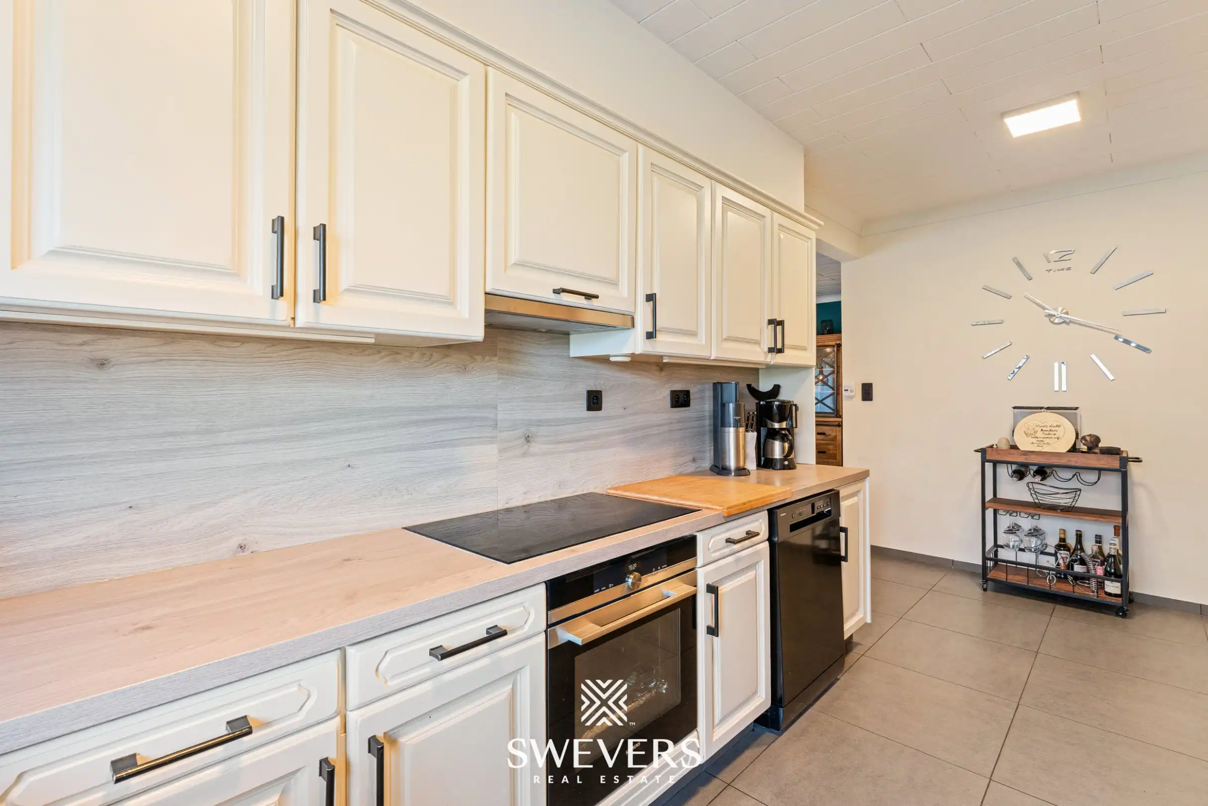 Instapklare woning met 4 slaapkamers op een groene en rustige locatie in Houthalen foto 13