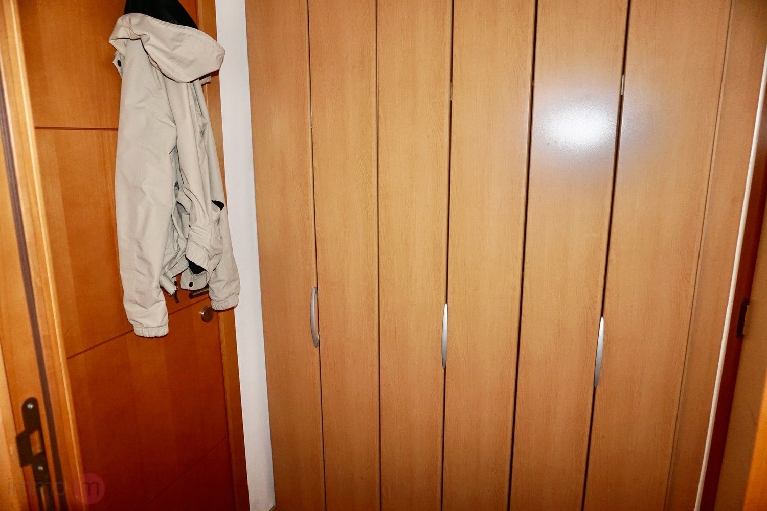 Gemeubeld appartement met 1 slaapkamer, bureelruimte, terras en fantastisch uitzicht over Leuven. foto 26