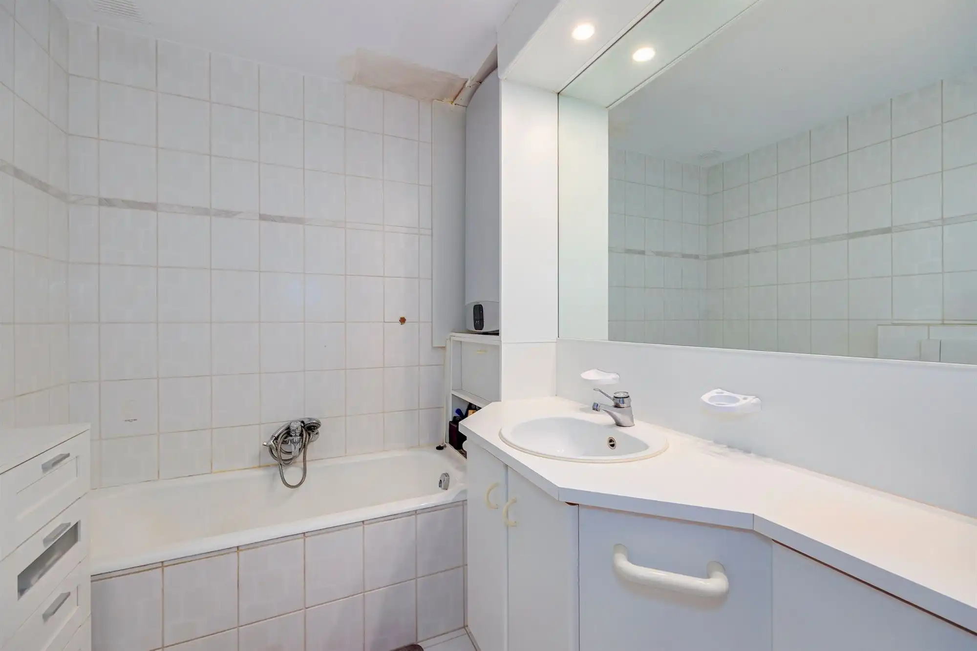 Ruim appartement met 3 slaapkamers, 2 badkamers en fantastische tuin! foto 26