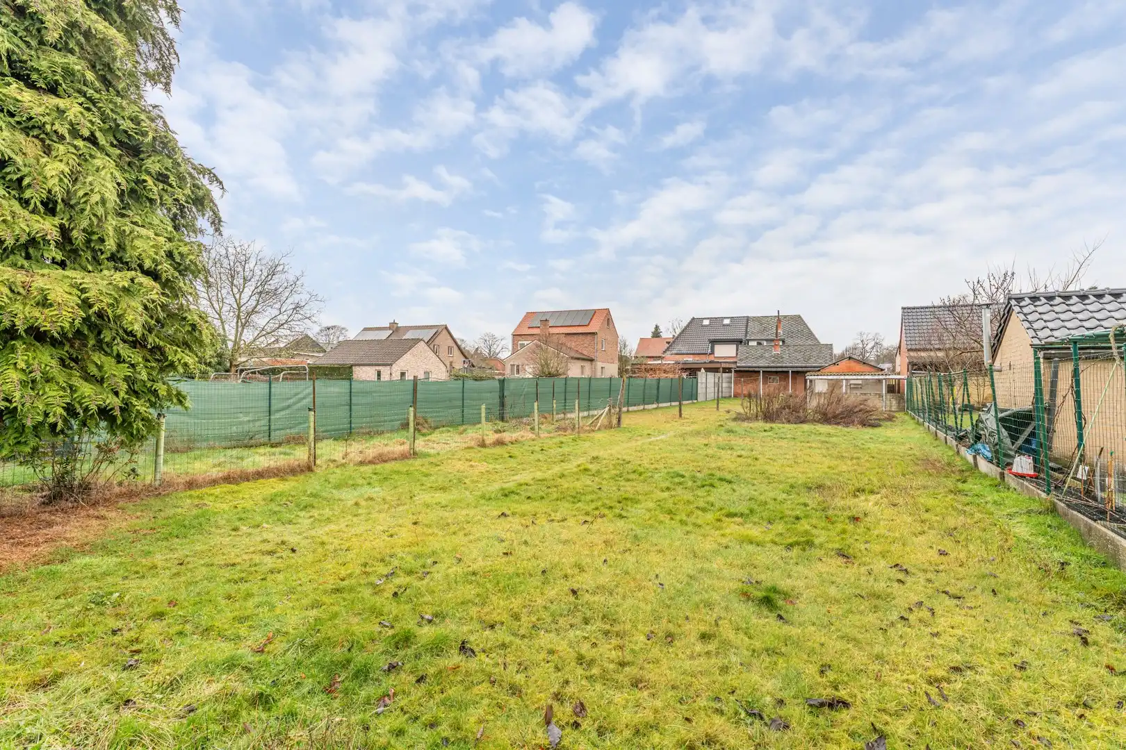 Te renoveren woning op leuke locatie! foto 14