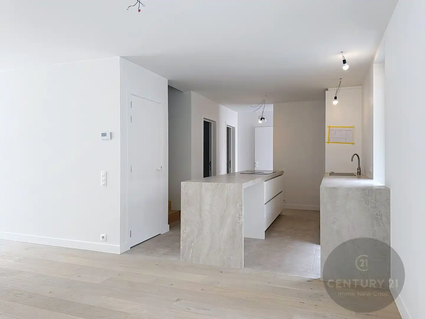 LUXUEUS tot in de detail afgewerkte nieuwbouw woning! foto 6