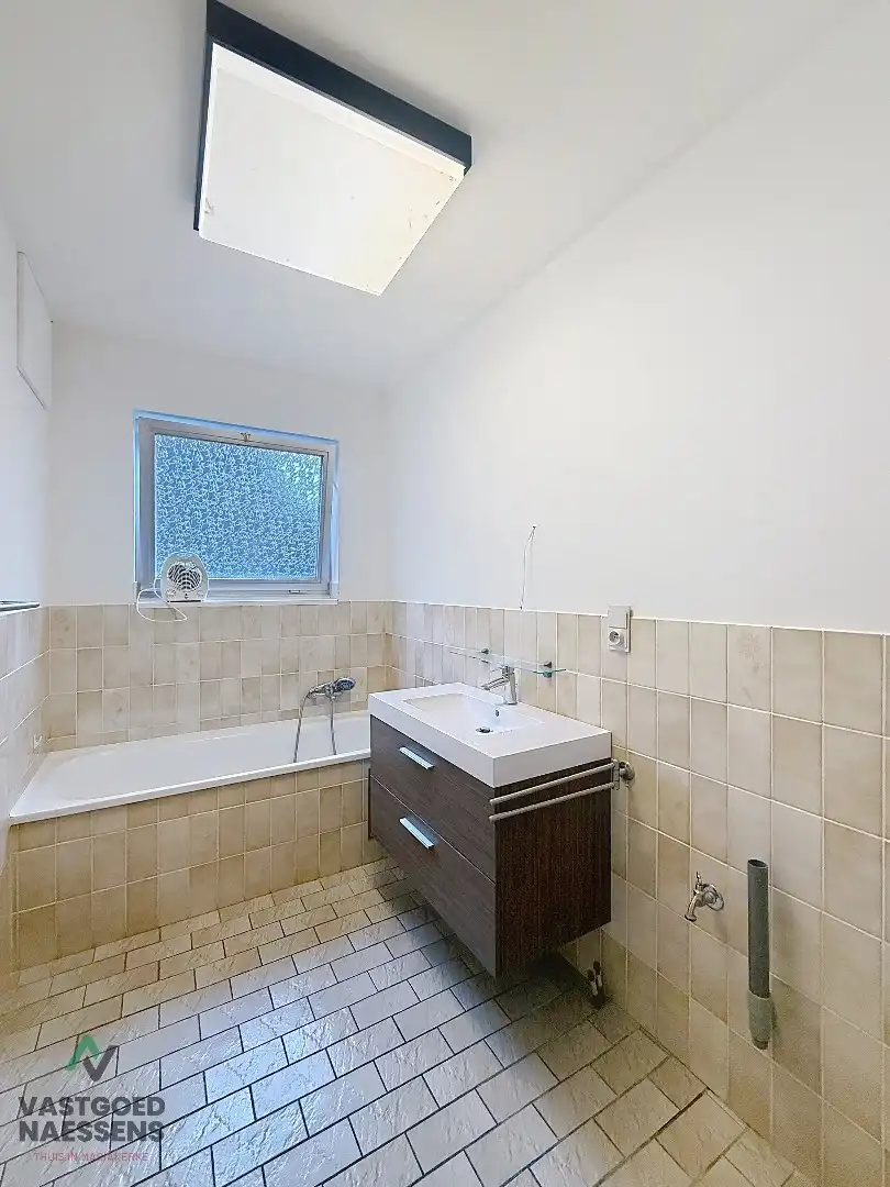 OP TE FRISSEN 3 SLPK APP OP CENTRALE LIGGING foto 3