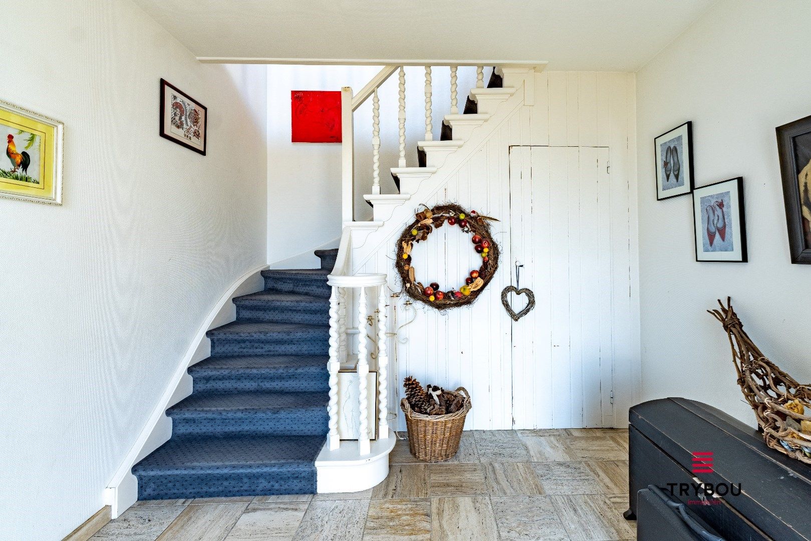 Ruime alleenstaande woning met inpandige garage, magazijn en aangelegde tuin op 1149m² foto 20