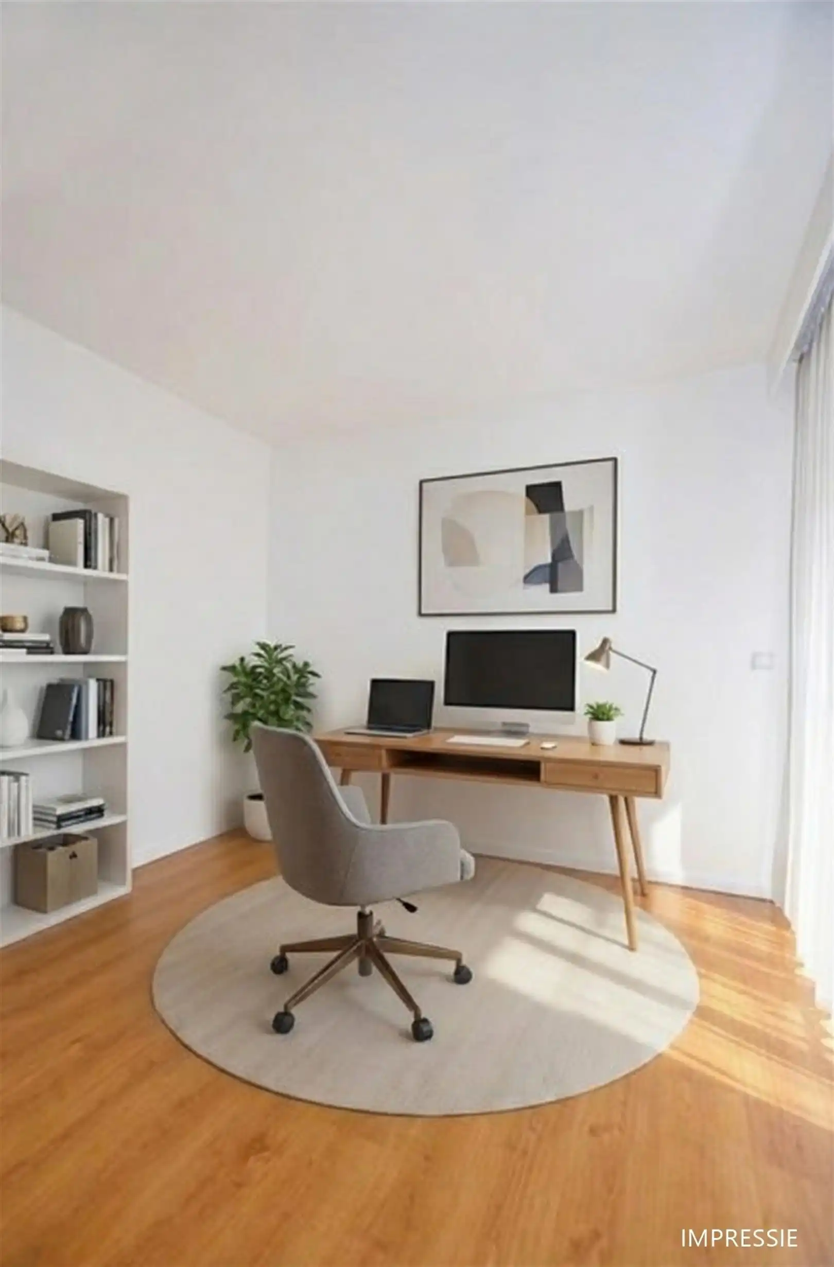 Ruim op te frissen appartement op wandelafstand van de stad foto 12