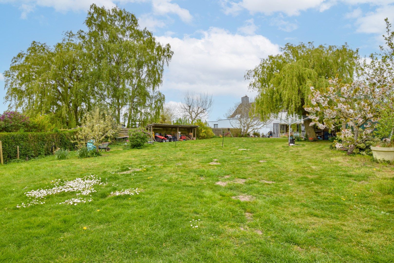 Instapklare woning met 5 slaapkamers en mogelijkheid achterliggende landbouwgrond foto 31