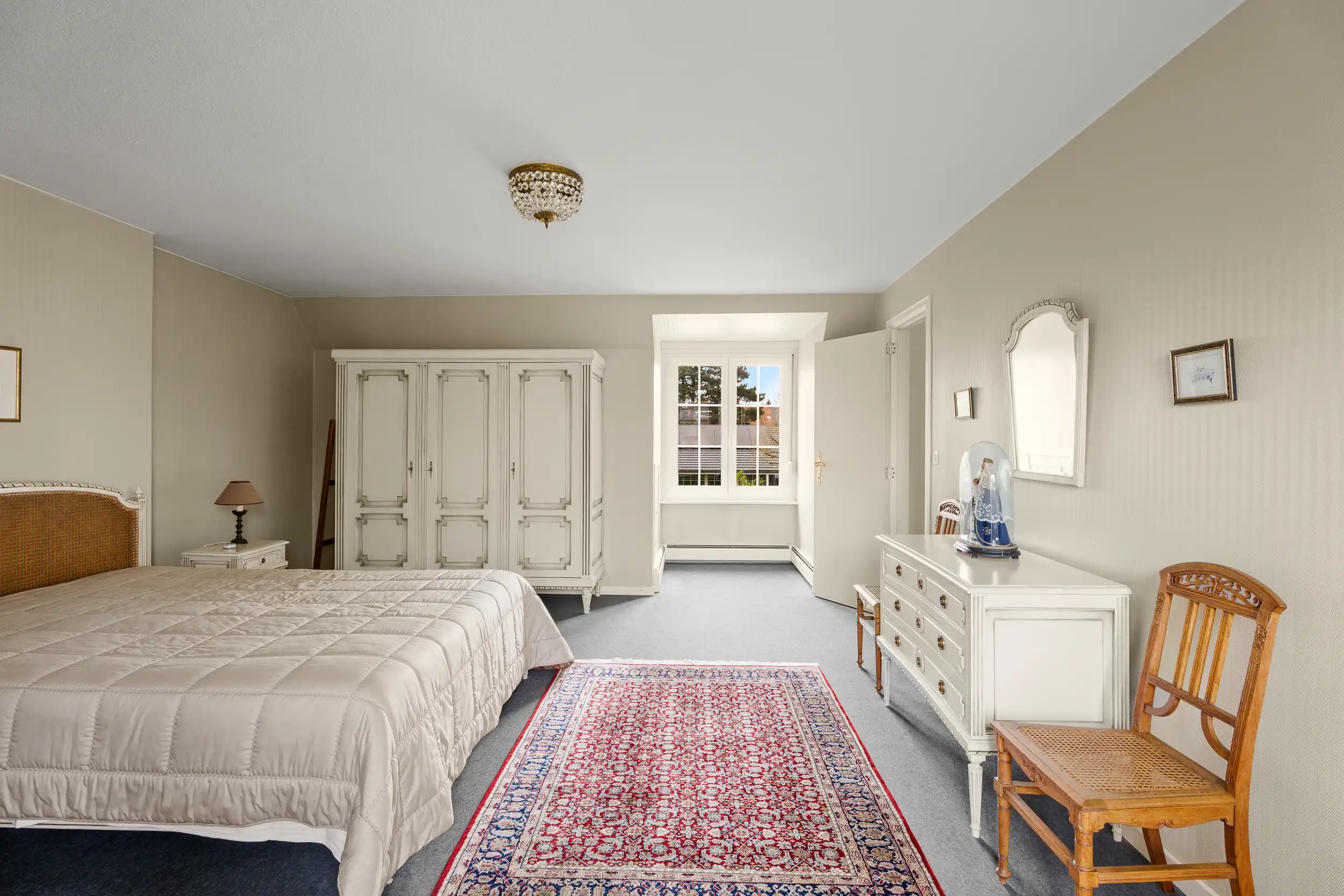 Karaktervolle villa op toplocatie nabij de oude Leiearm foto 12