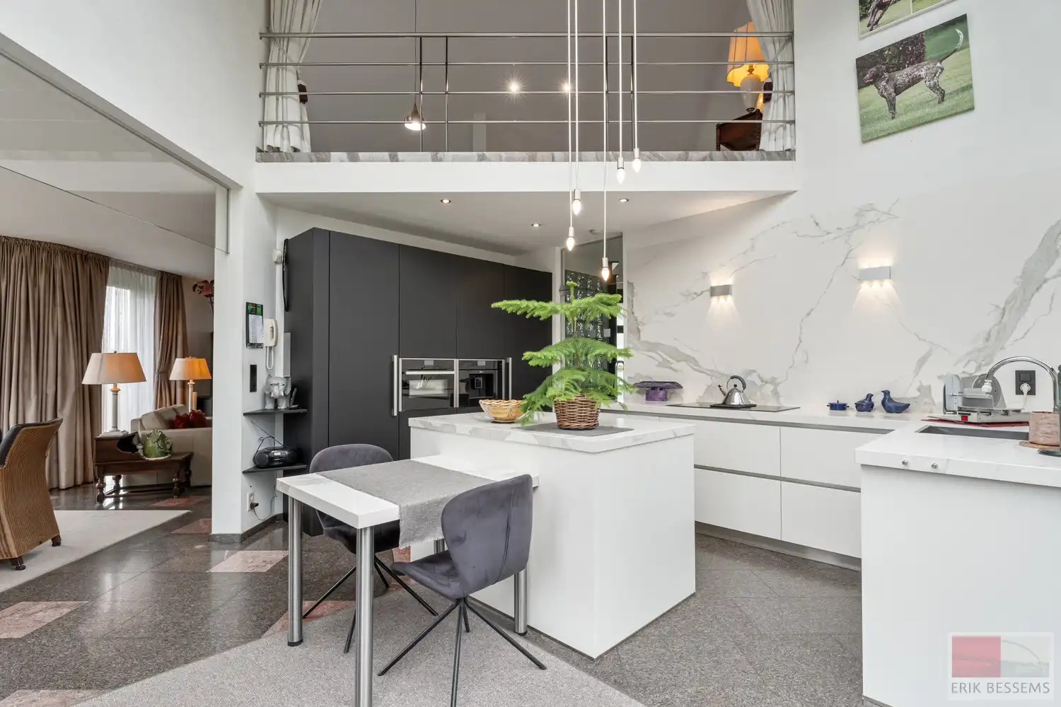 Ruime luxueuze villa met een bewoonbare opp van ca. 259m² en een perceel van 3900m². foto 12